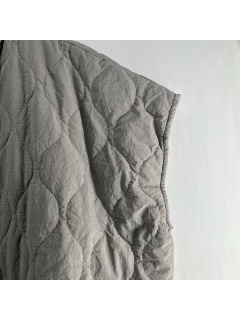 World Market Quilted Fleece Cowl Neck Poncho Womens One Size Oversized Boxy Gray - Picture 9 of 13